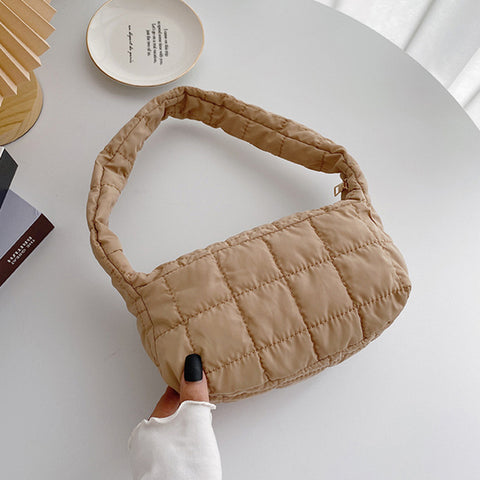 2022 Lattice Pattern Shoulder Bag